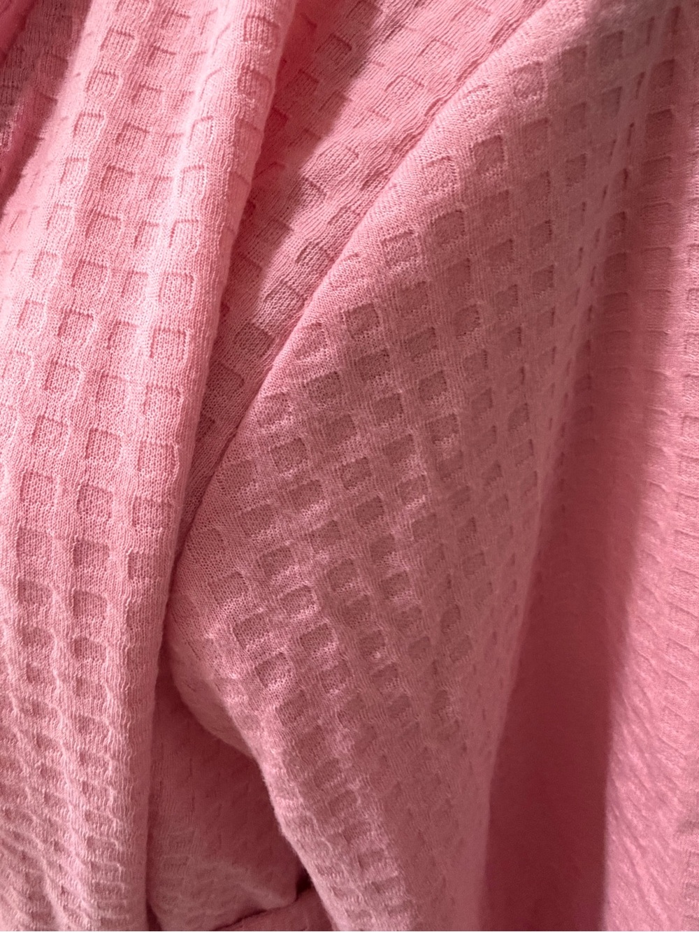 Pink Waffle-Knit Robe with Pockets - Picture 2 of 4